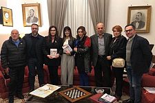 A Scalea: presentato il libro "Legate da un sottile filo rosso''