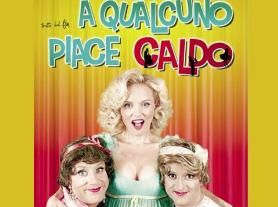 SPLENDIDA JUSTINE MATTERA IN ... A QUALCUNO PIACE CALDO