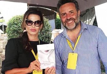 “Legate da un sottile filo rosso” Al Giallo Trasimeno il nuovo libro di Anna Silvia Angelini.