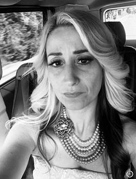 Intervista alla Stilista Cinzia Diddi, in giuria di Varietà nella XIII Ed. del Festival Tulipani di Seta Nera.